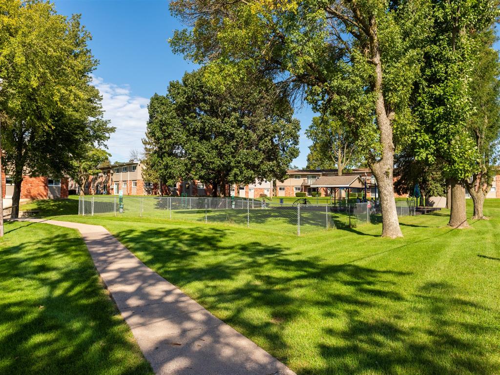 Oak Valley Apartments Image 6