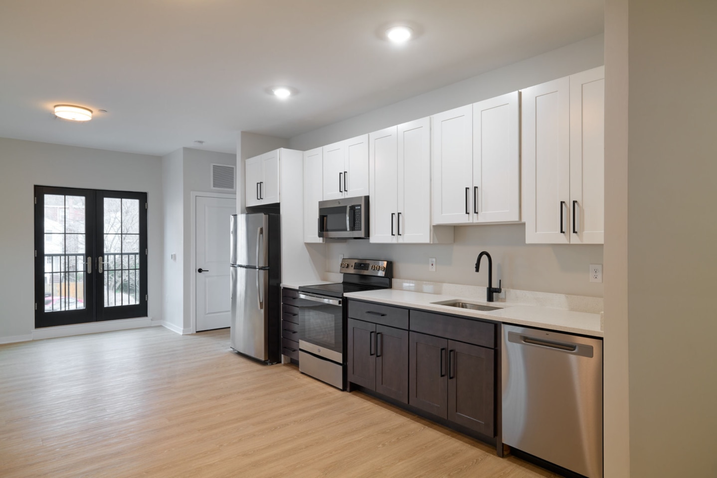 The Seville Apartments Image 30