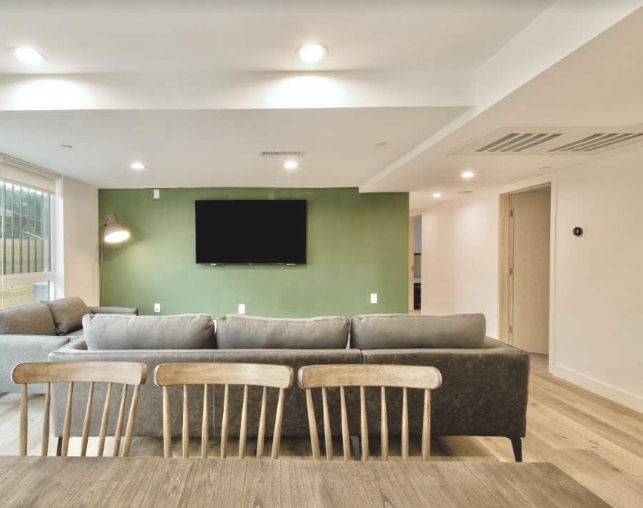 1455 W 36th Street - Co-Living Image 34