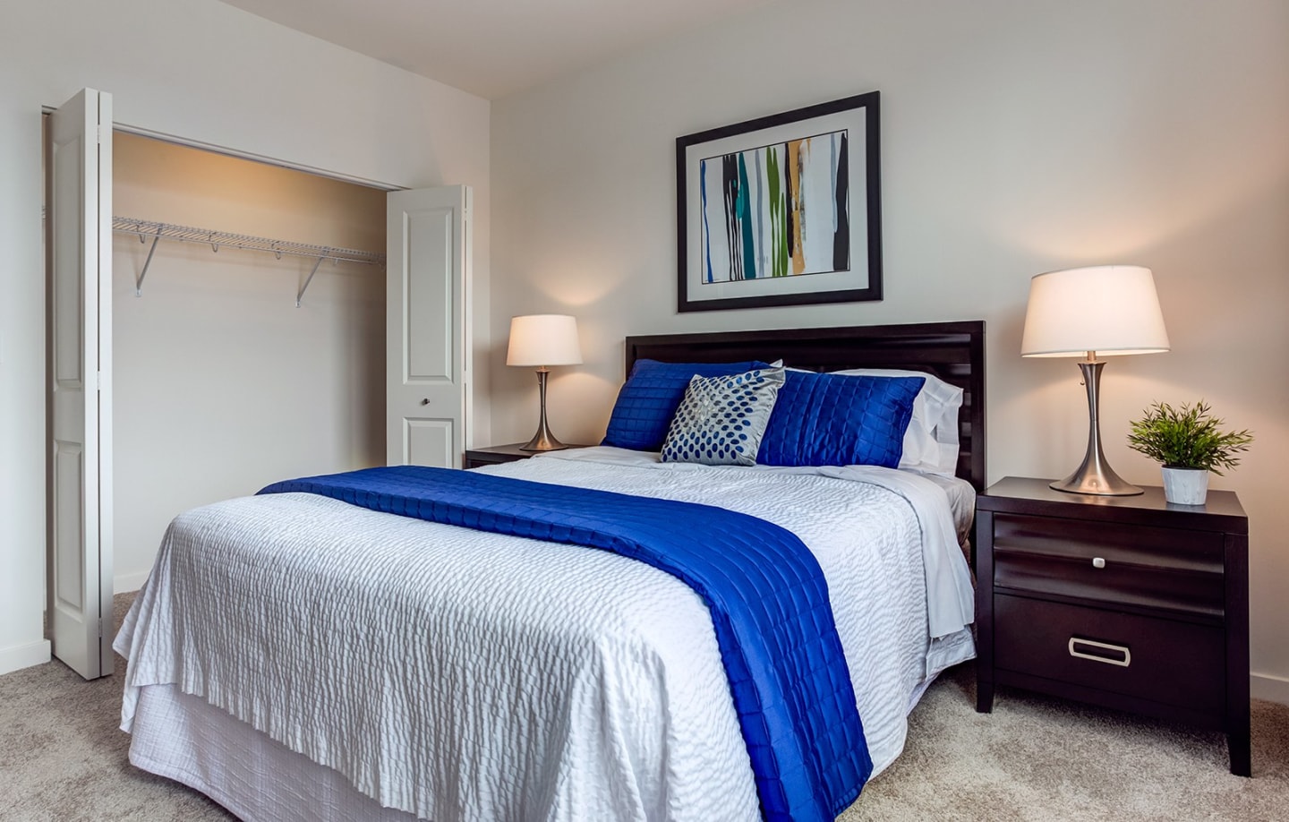 Residences of Orland Park Crossing Image 8