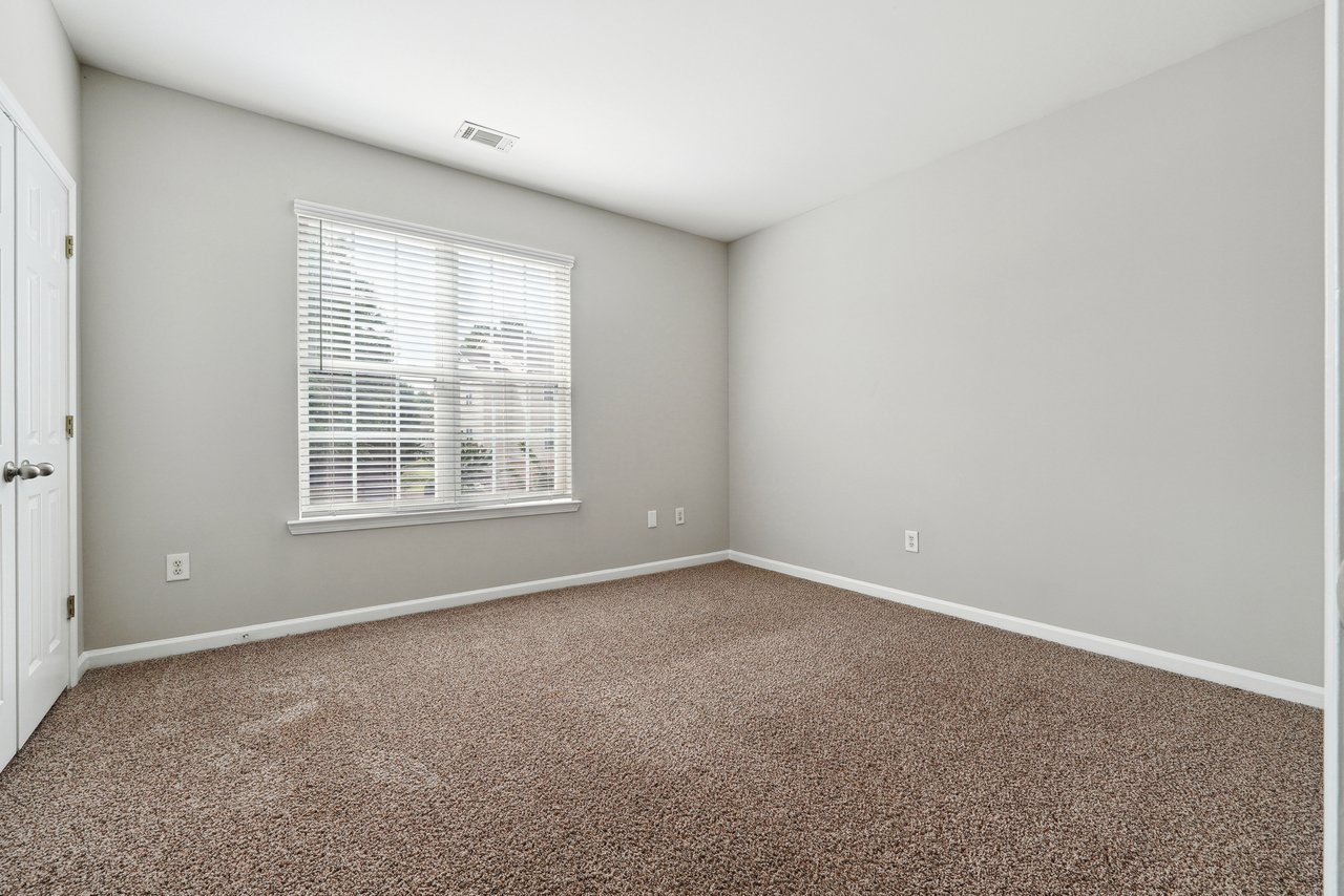 Tree Park Apartments Image 20
