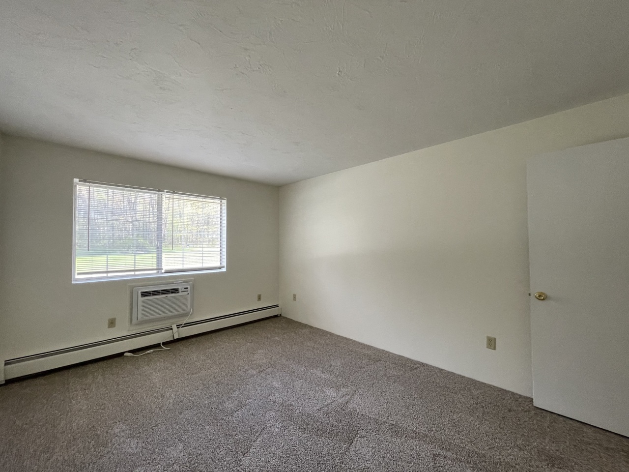 Park View Hills Condominium Image 21