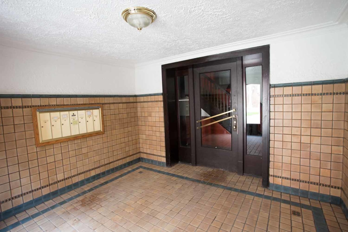 5034-5046 S. Woodlawn Avenue Image 7
