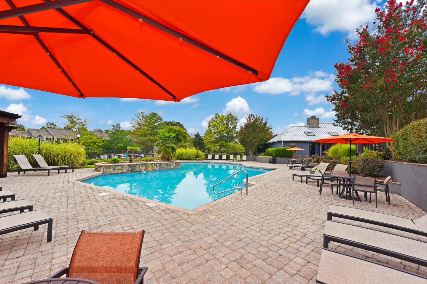 District at Hamilton Place Apartments Image 34