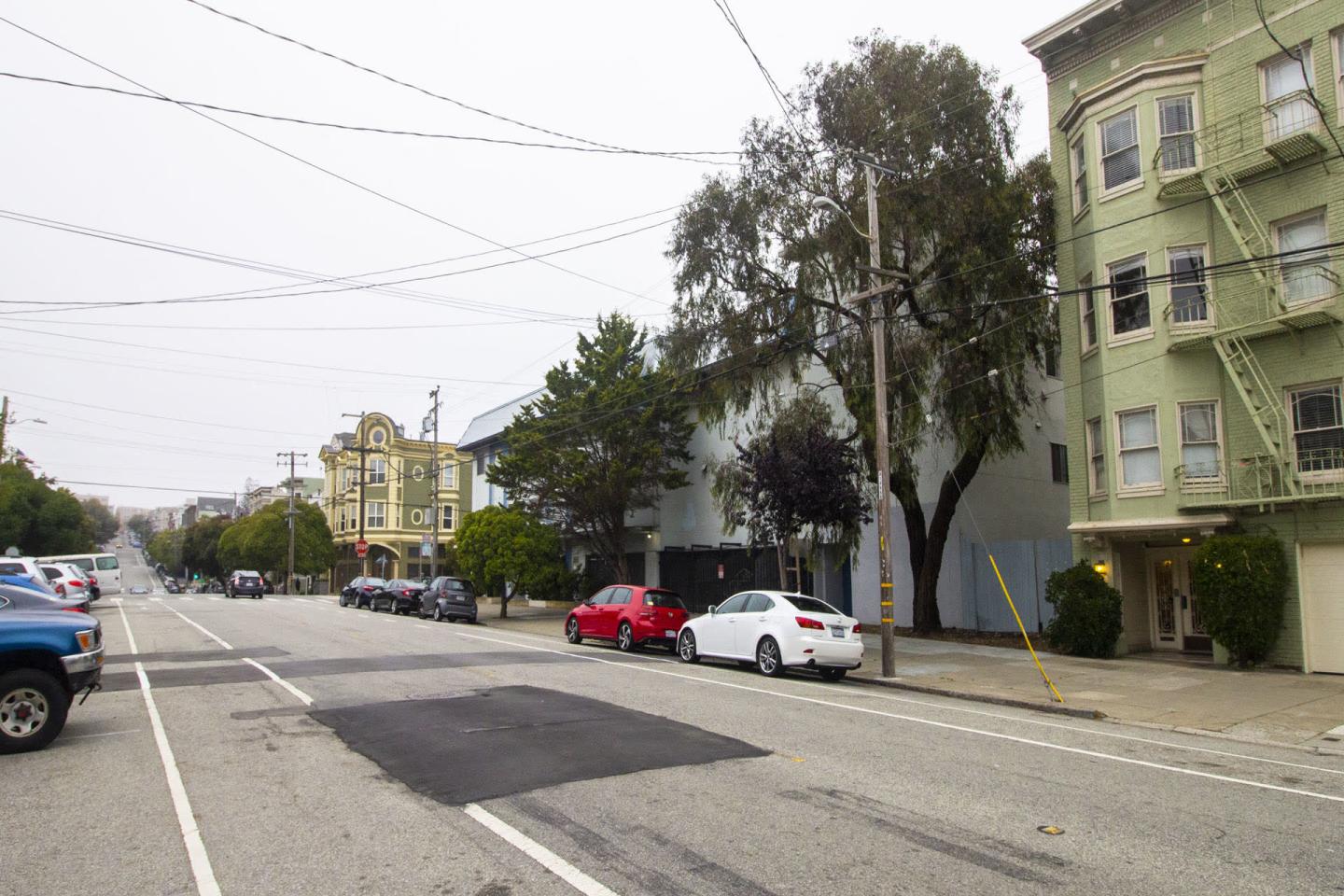430 Baker Image 12