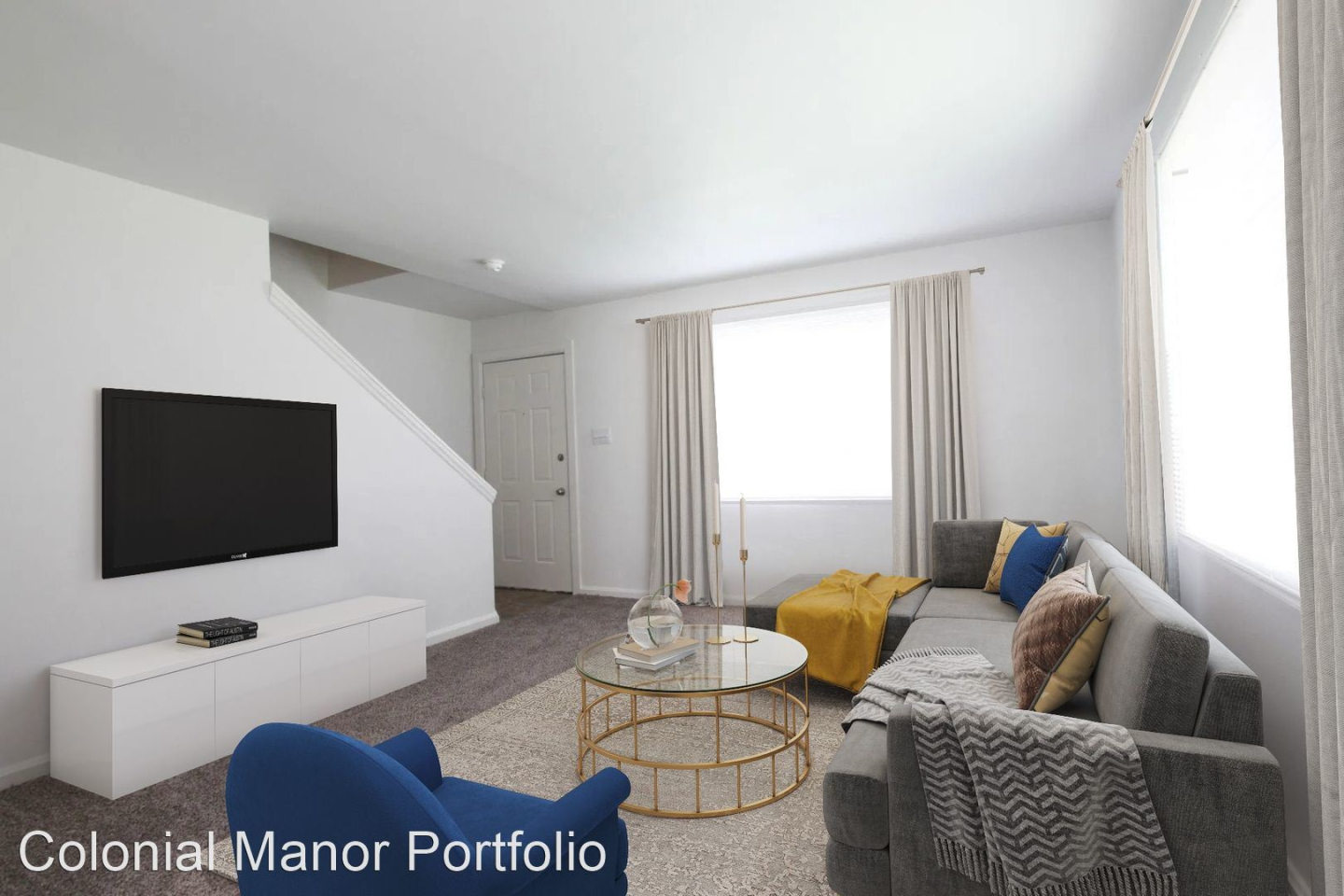 Colonial Manor Apartments Image 2