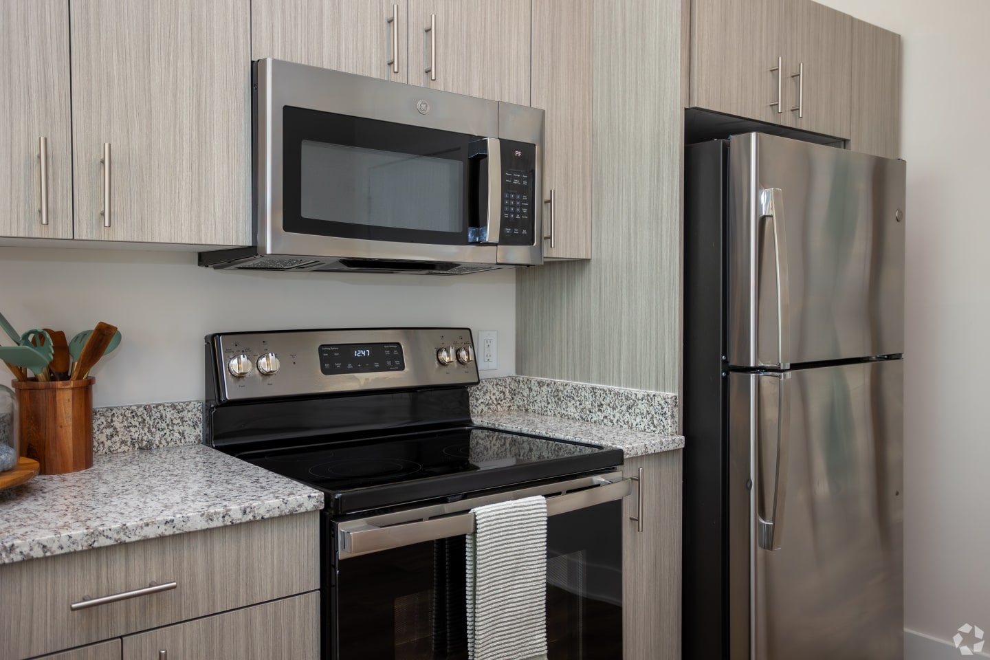Novi Flats Image 103