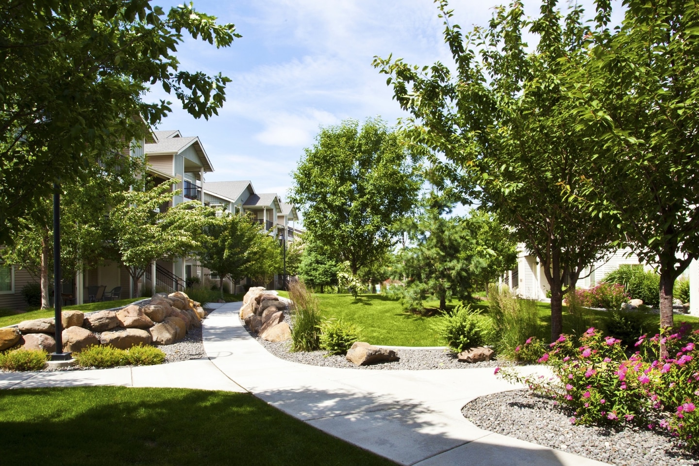 Island View Apartments Image 16