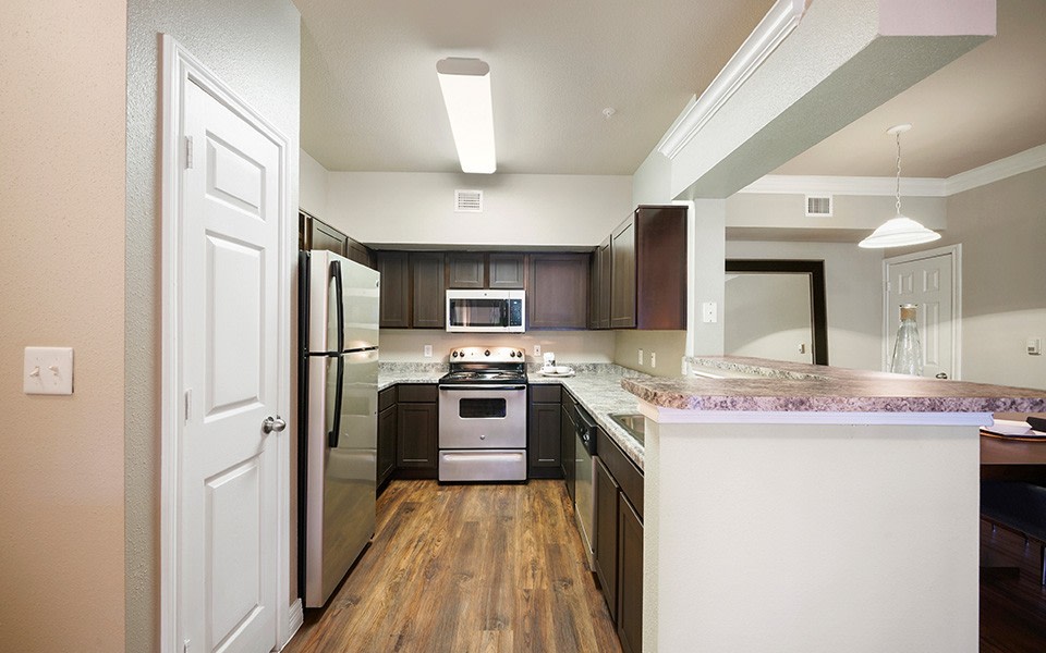 River Pointe Image 5