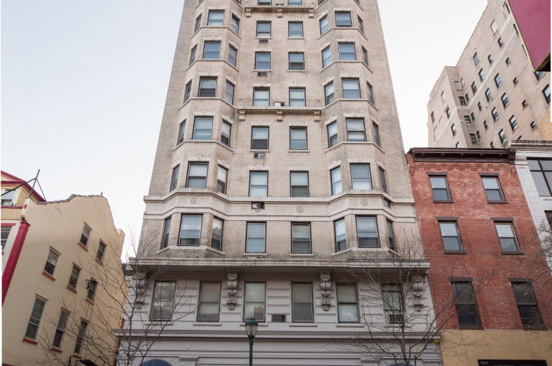 Midtown Apartments Image 1