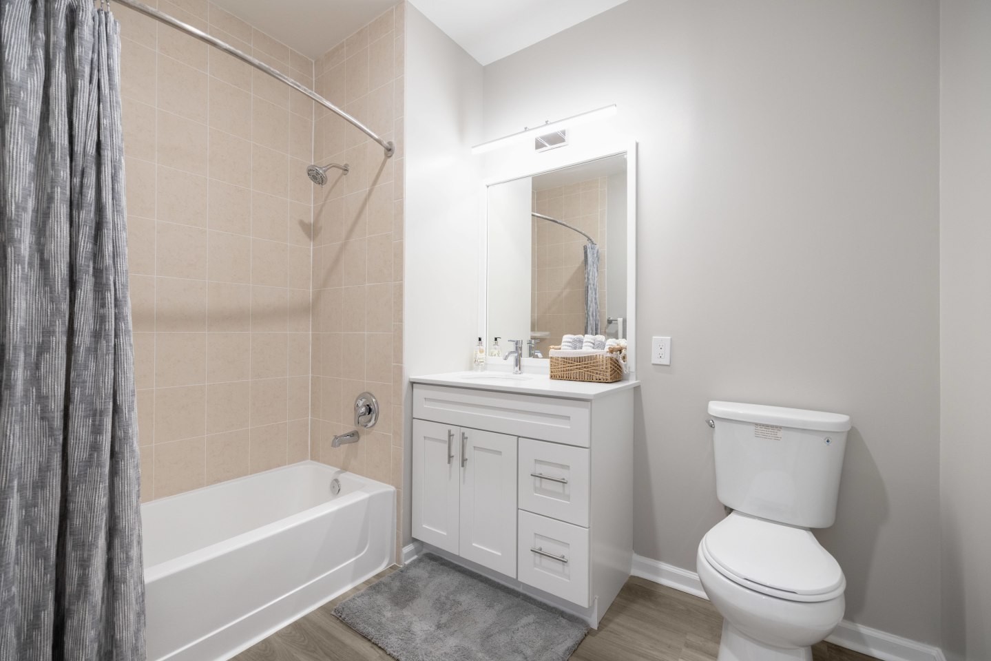 Harbor Pointe Image 17