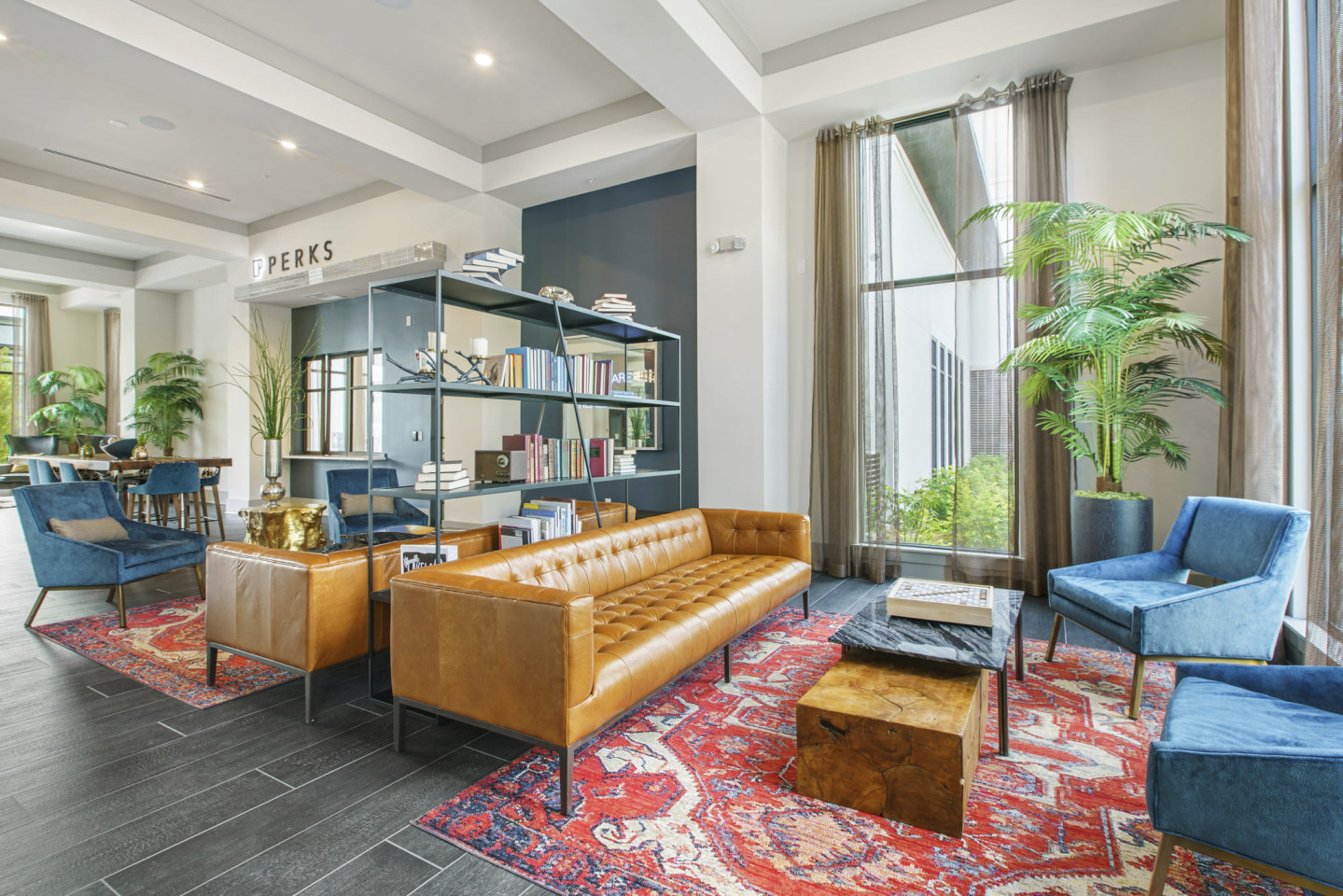 Mirrorton Apartments Image 8
