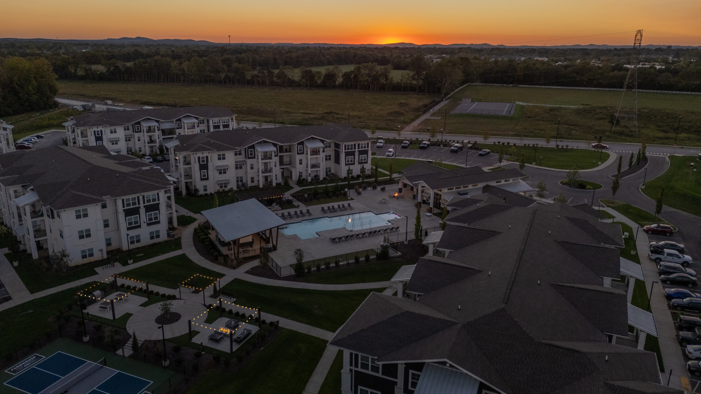 Farmhouse Luxury Apartments Image 22