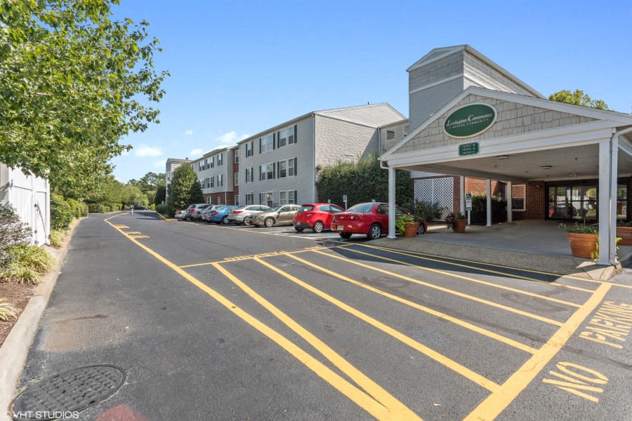 Lexington Commons - Senior Housing Image 50