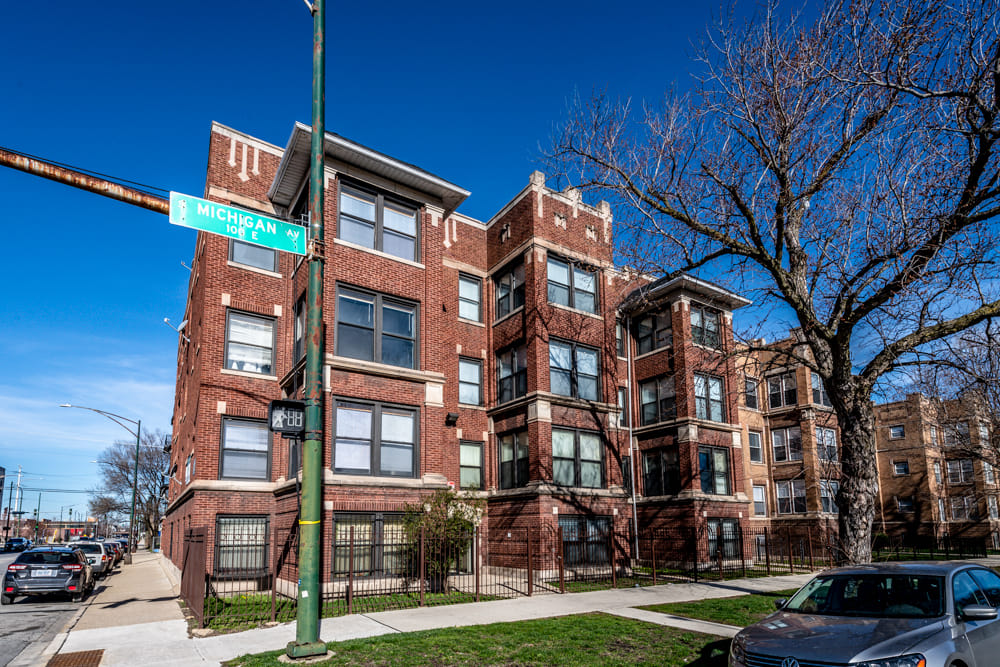 5854 S Michigan Ave Image 10