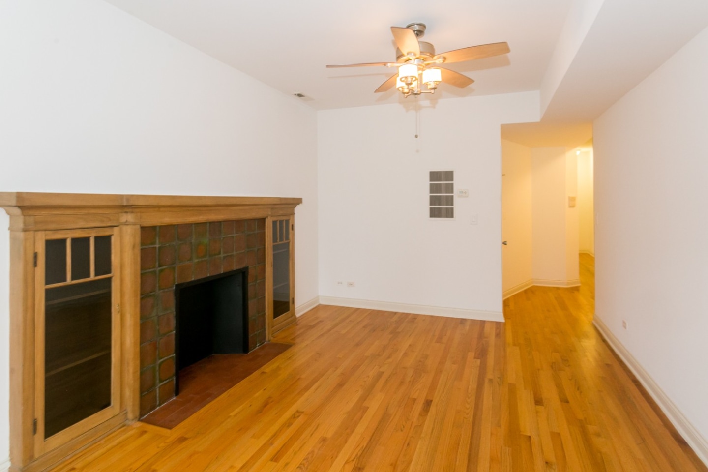 5401-5409 S. Cottage Grove Avenue Image 11