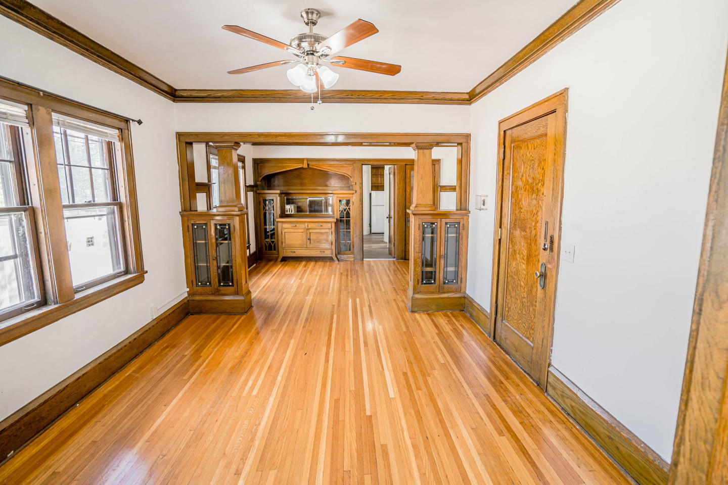 990 Grand Avenue Image 7