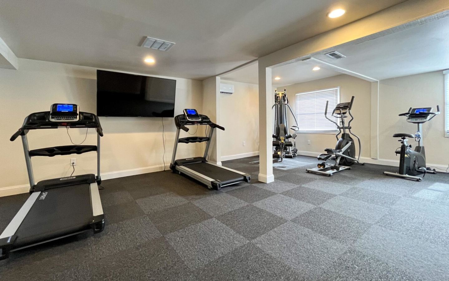 Creekwood Apartments Image 16