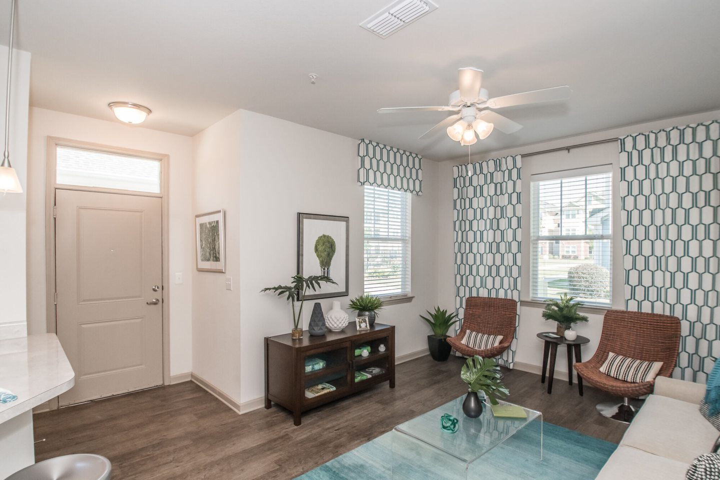 Otarre Pointe Apartment Homes Image 51