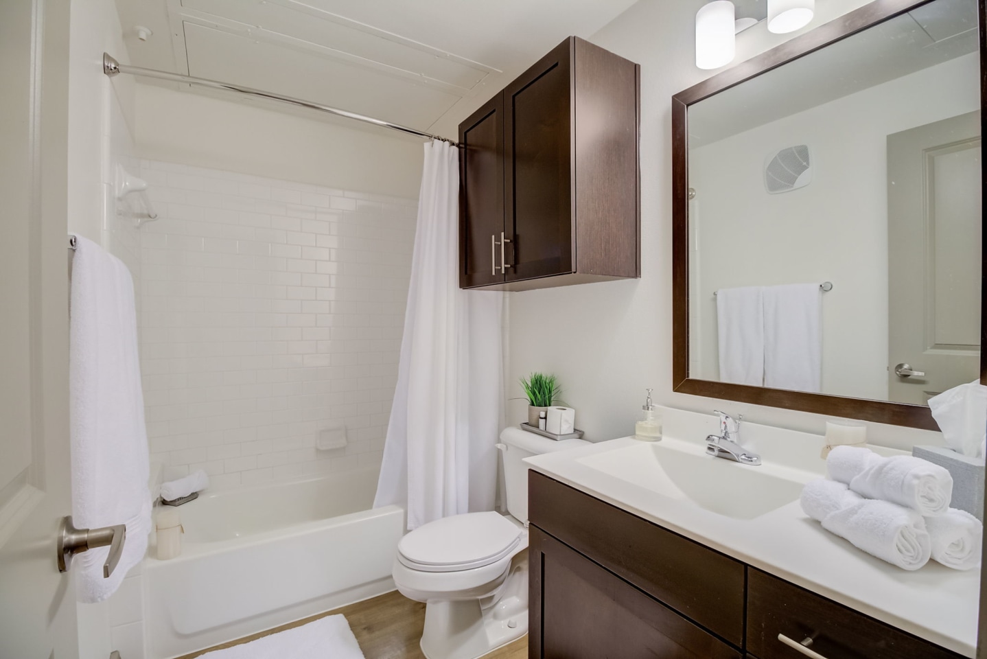 Loft + Row Image 19