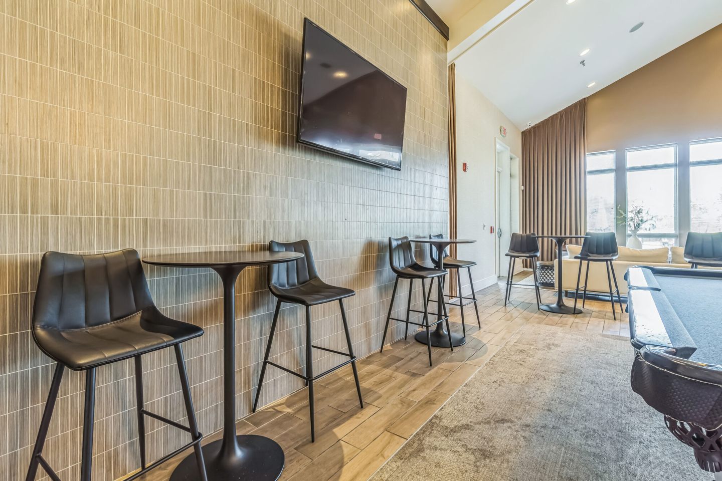 Residences of Orland Park Crossing Image 35