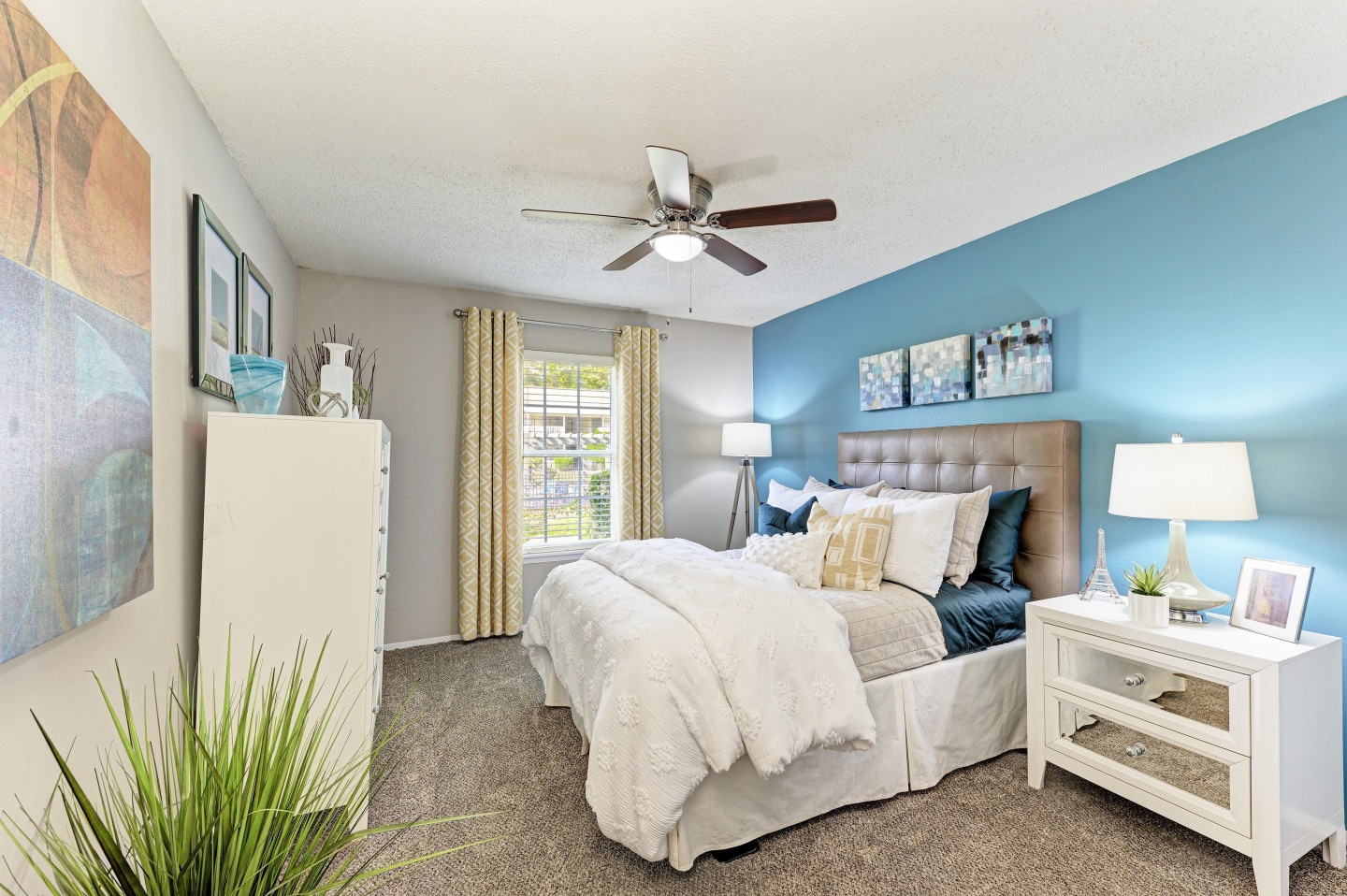 Arbor Walk Apartments Image 18