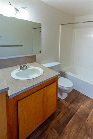 Royal Oaks Image 22
