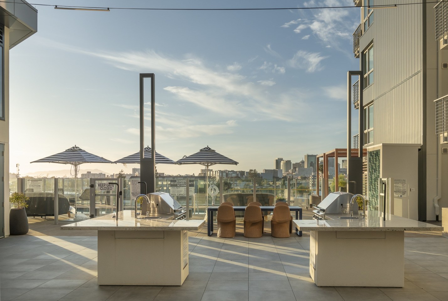 Portico Oakland Waterfront Image 44