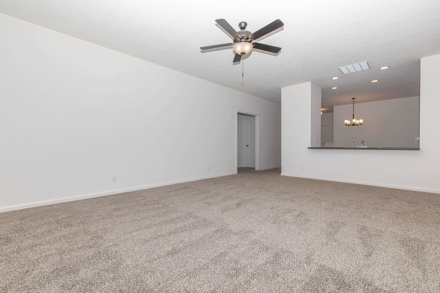 Avalon Bluffs Image 101