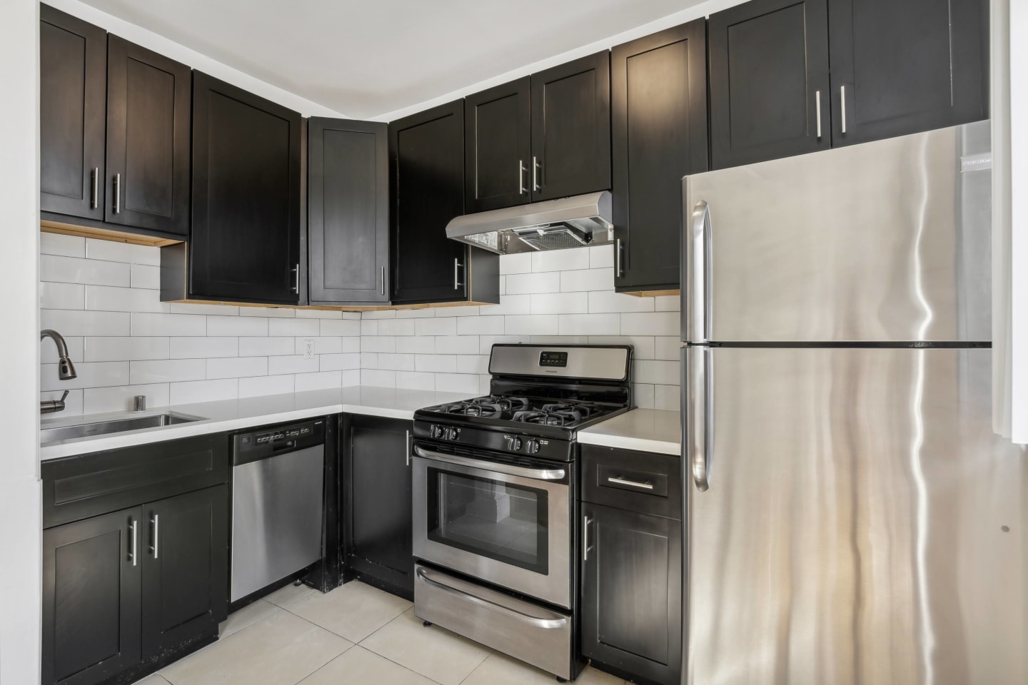 621 Stockton Image 37