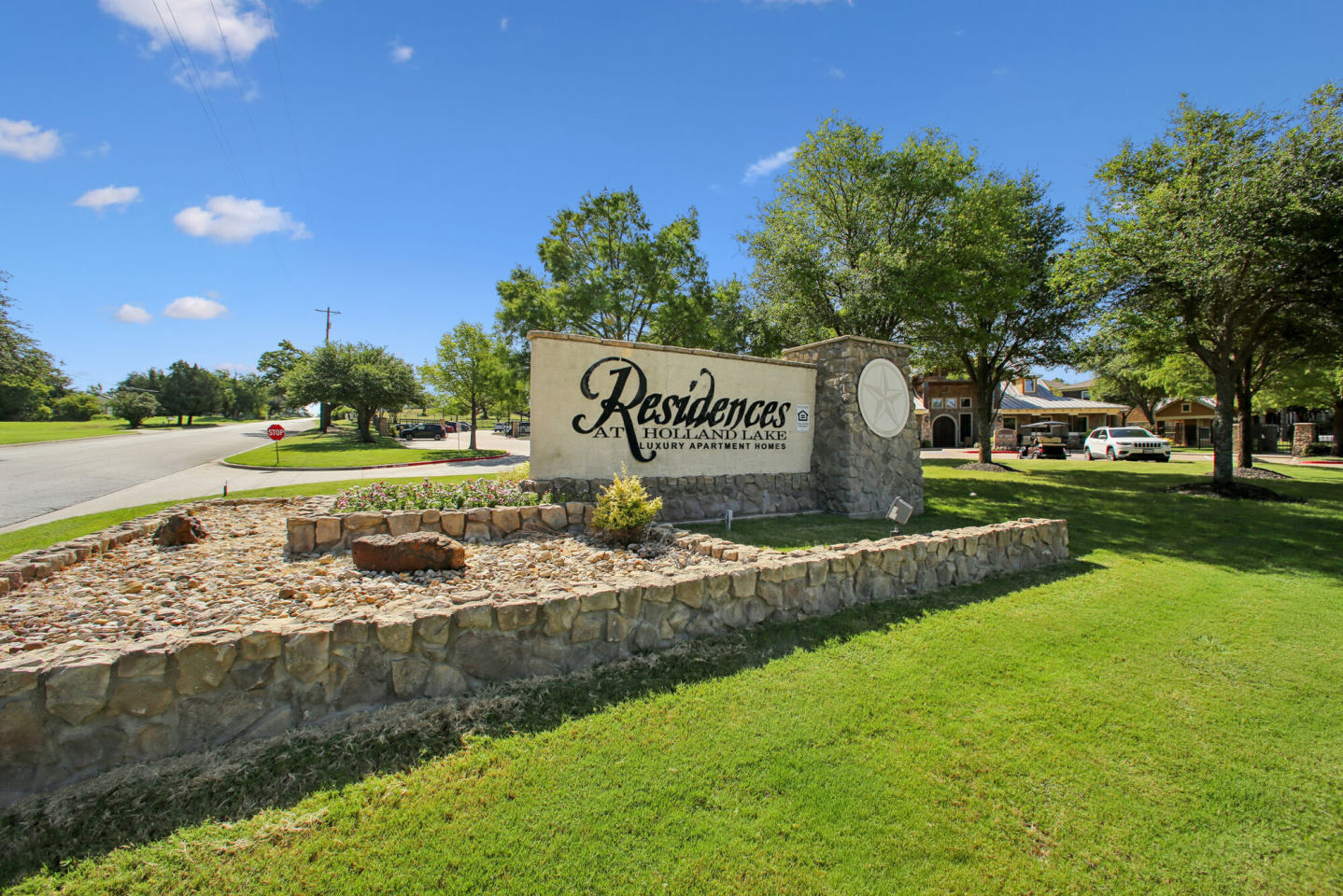 The Residences at Holland Lake Image 12