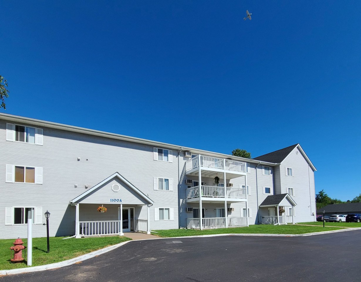 Lake Pointe Image 2