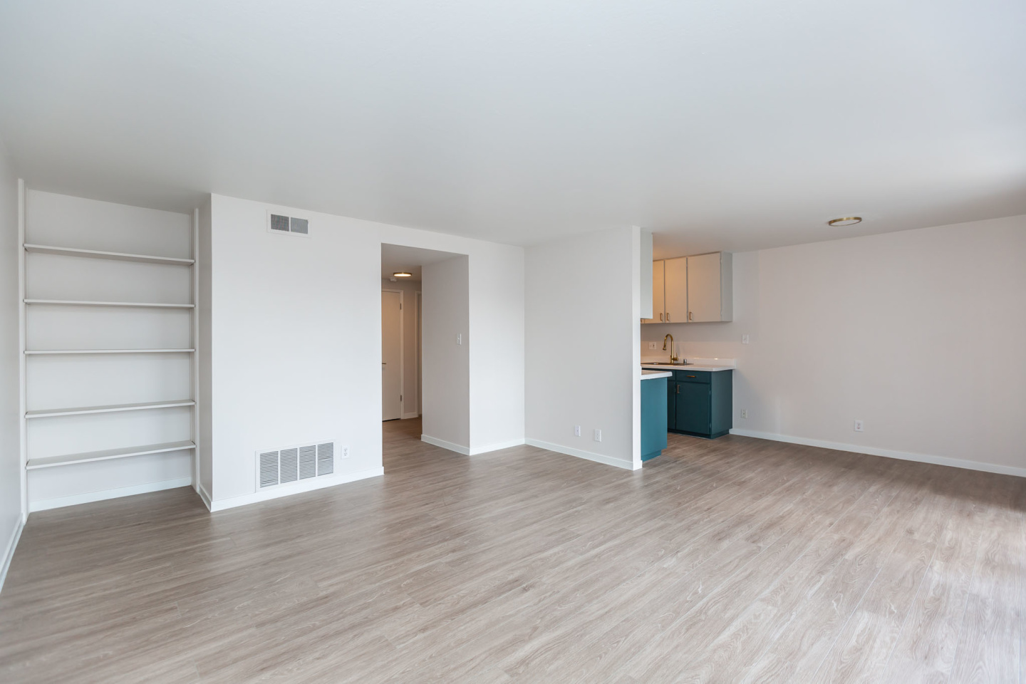 3014 Clay Street Image 6