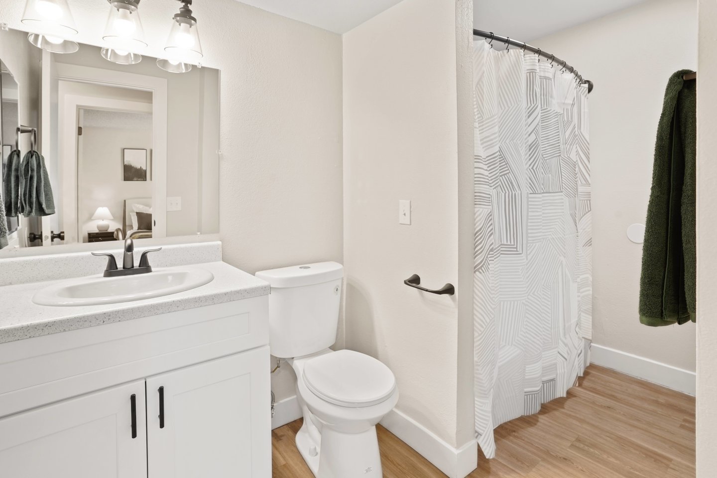 Proximity Apartment Homes Image 8