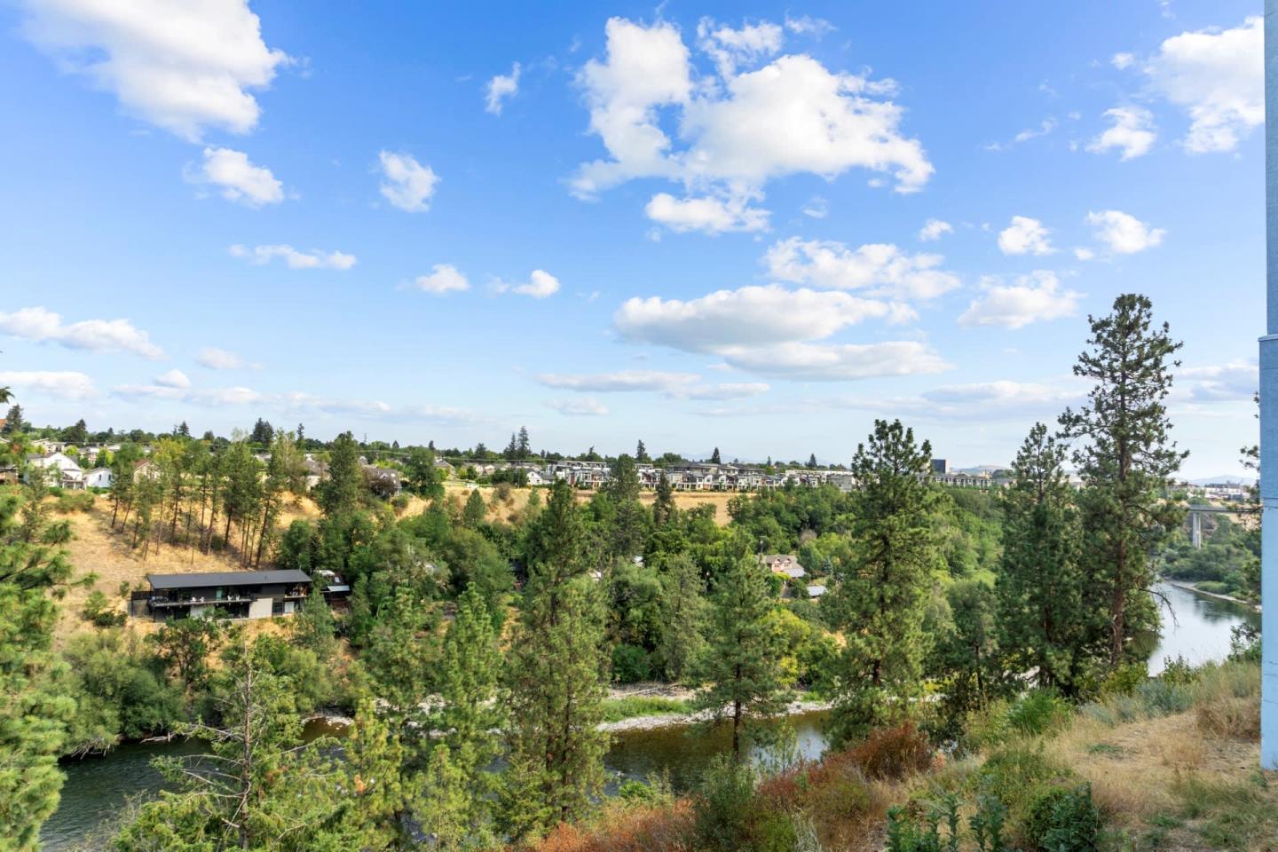 Broadmoor Image 14