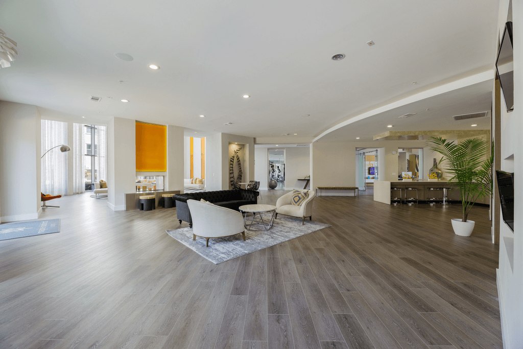 Maple District Lofts Image 14