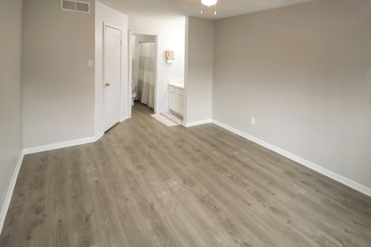 Pine Creek Apartments Image 15