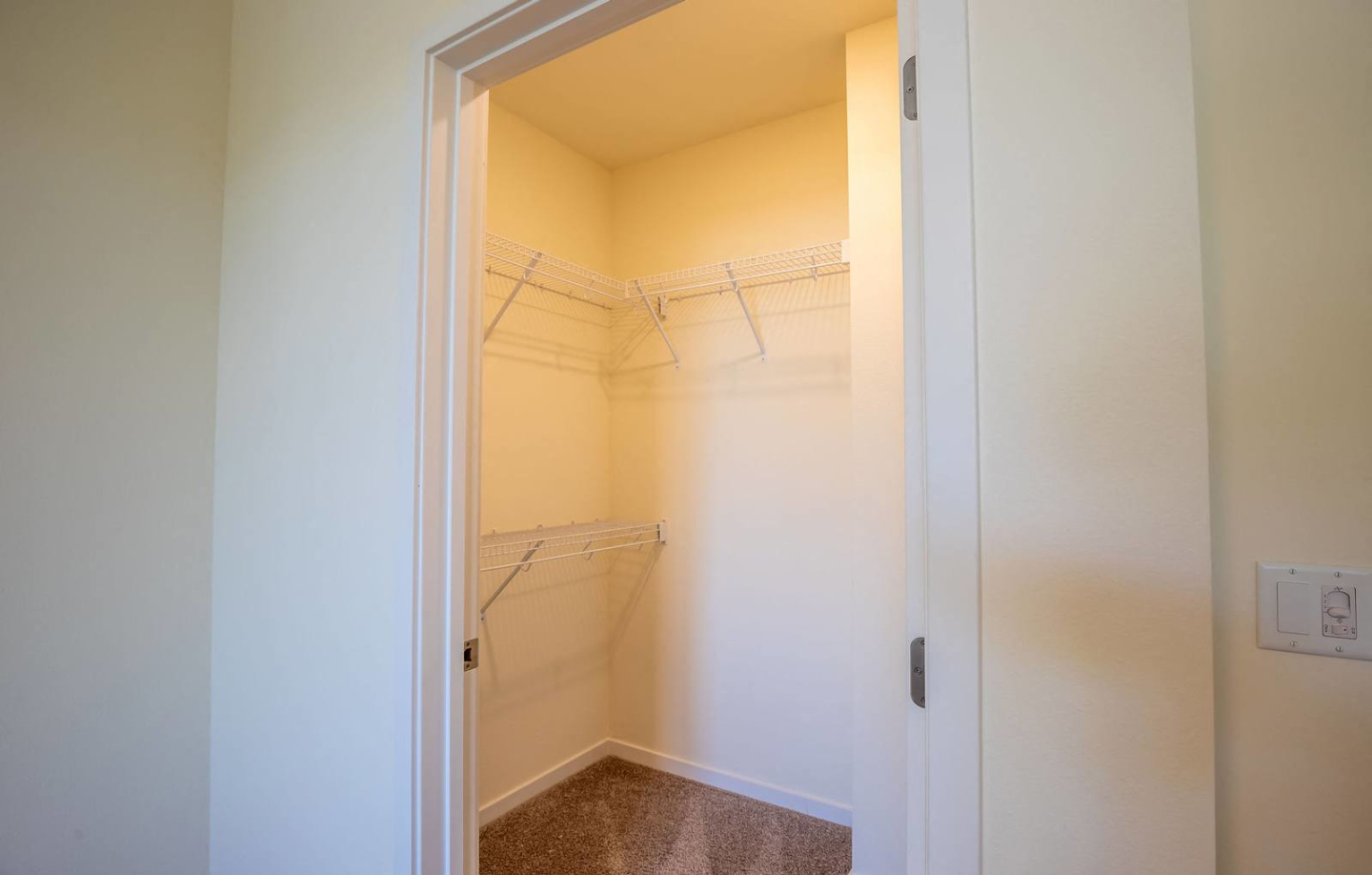 Vista Ridge Apartments-Affordable Housing Image 32