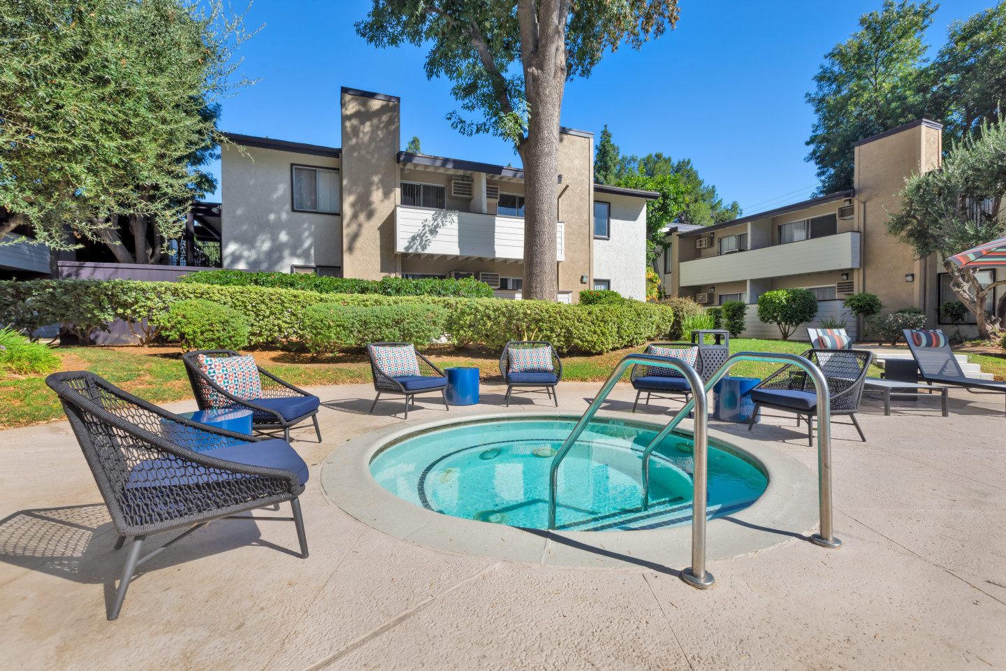 Chatsworth Pointe Image 3