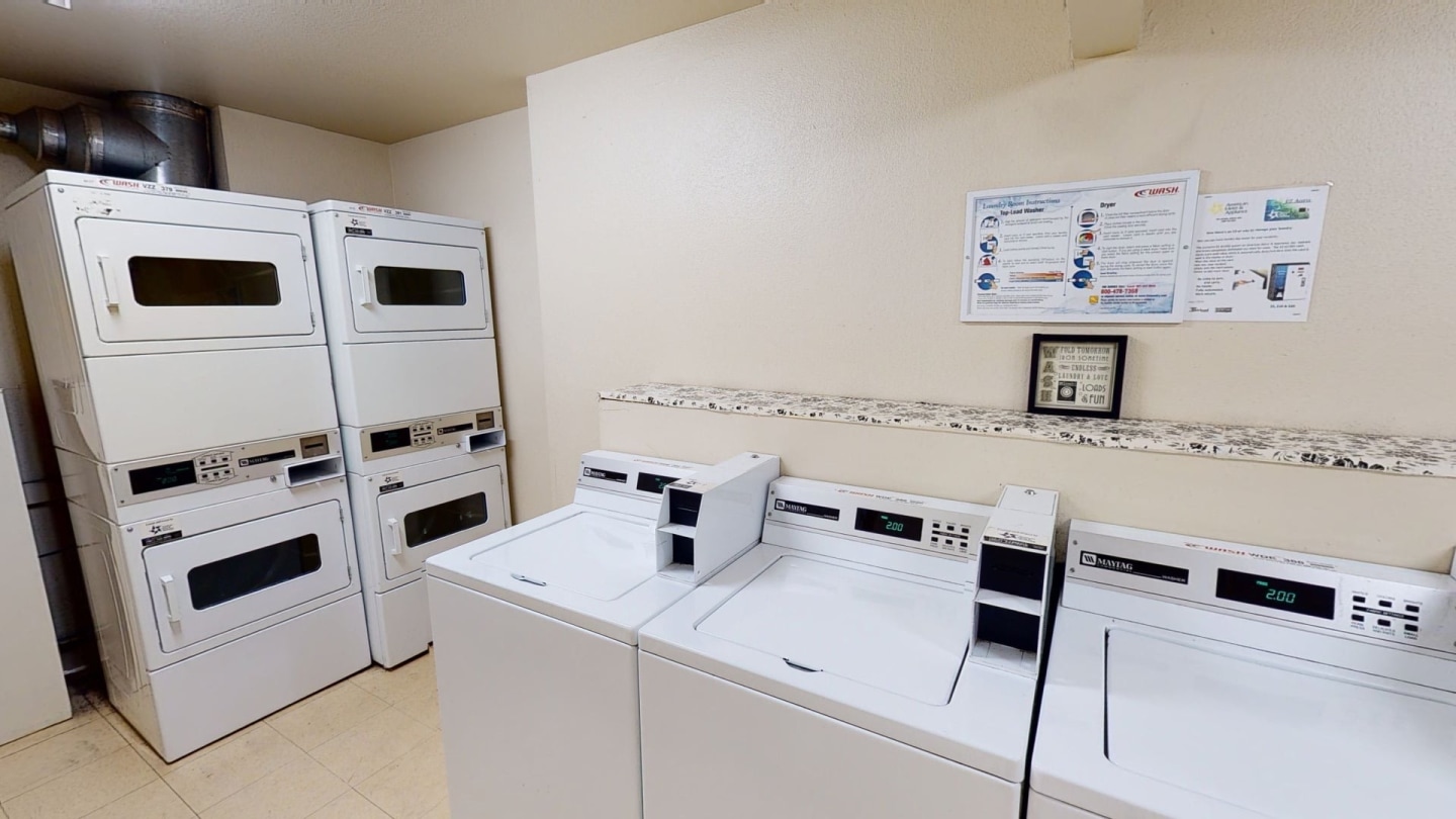 Hillside Chalet Apartment Homes Image 13