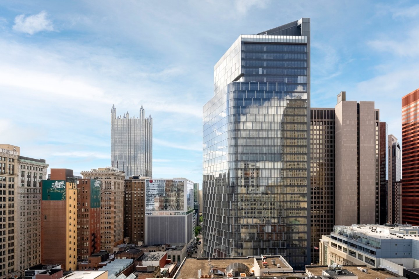 Kaufmann's Grand on Fifth Avenue Image 27