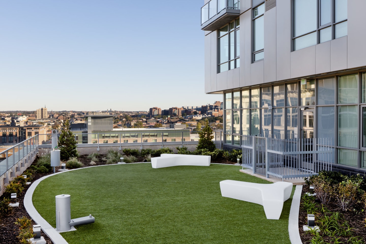 Liberty Harbor East Image 17