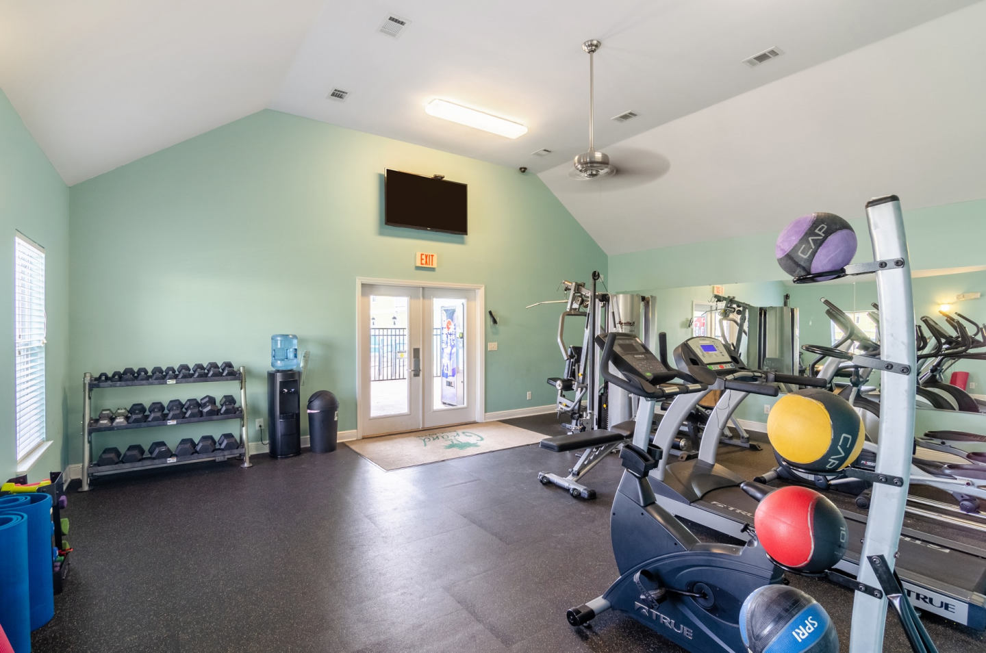 Grand Biscayne Apartments Image 27