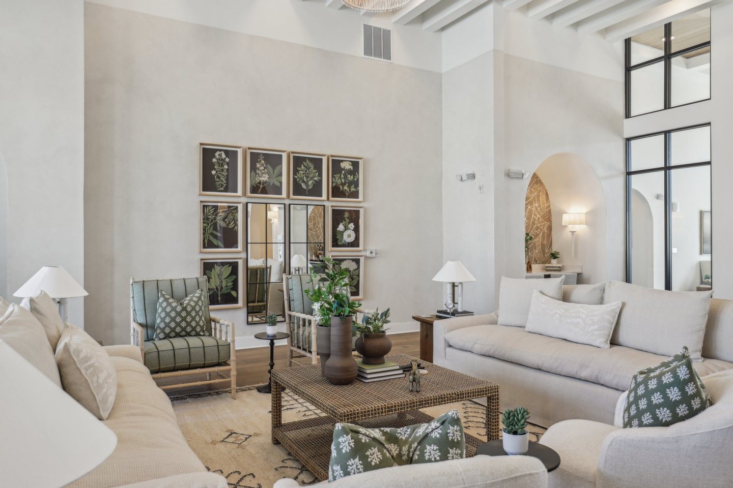 Tapestry Palmera Image 18