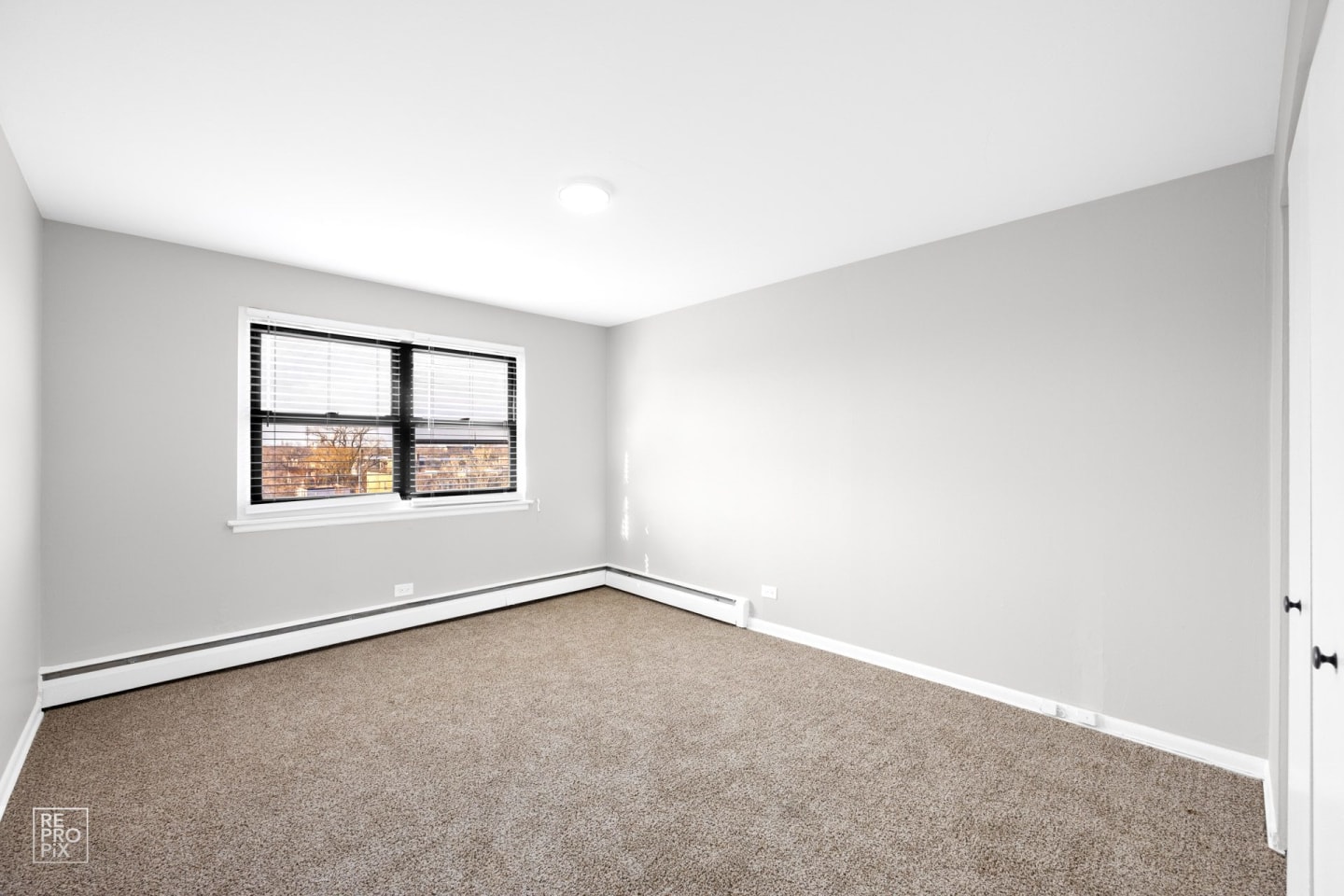 5870 W Lake St Image 13