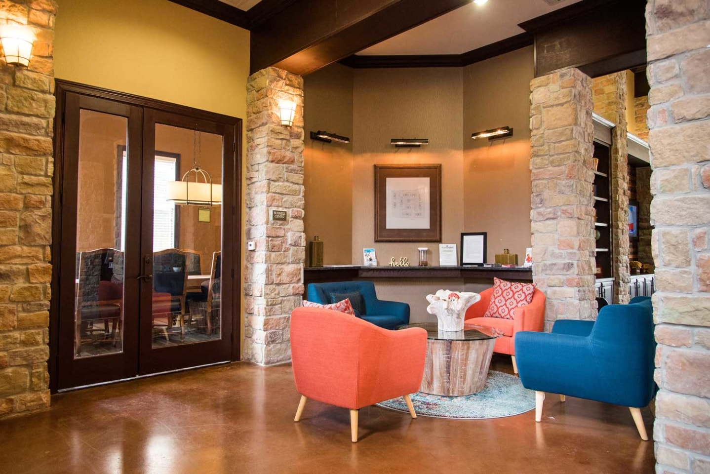 Oxford at Country Club Image 9