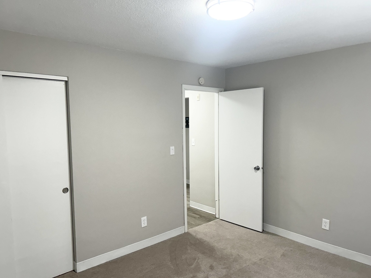 Richfield Square Apartments Image 22