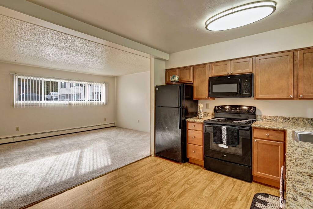 Montclair Apartments Image 2