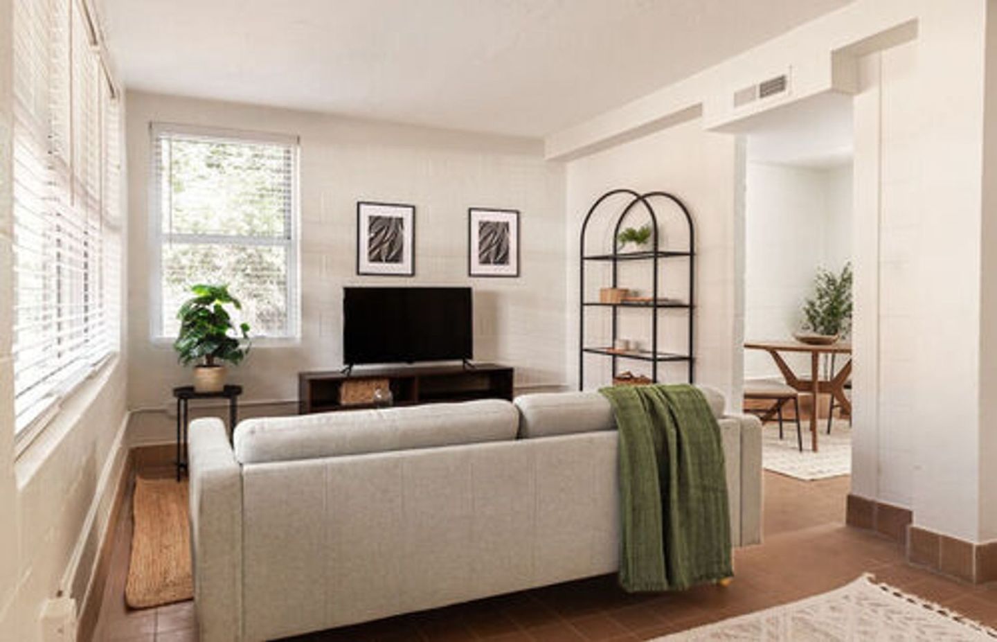 1100 Washington Image 31