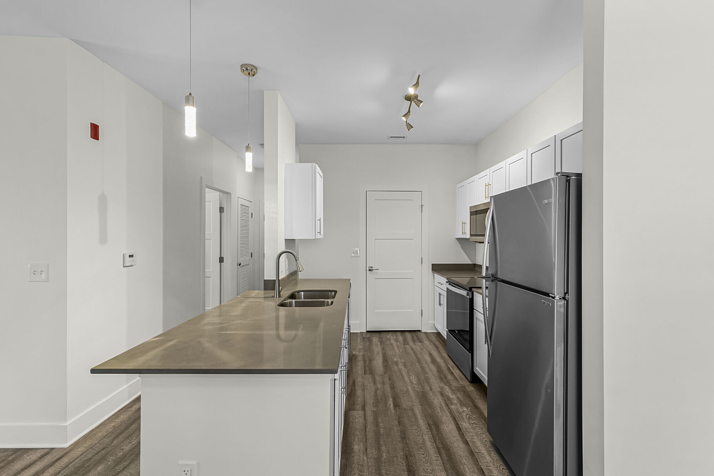 The Apartments at Copper Creek Image 23